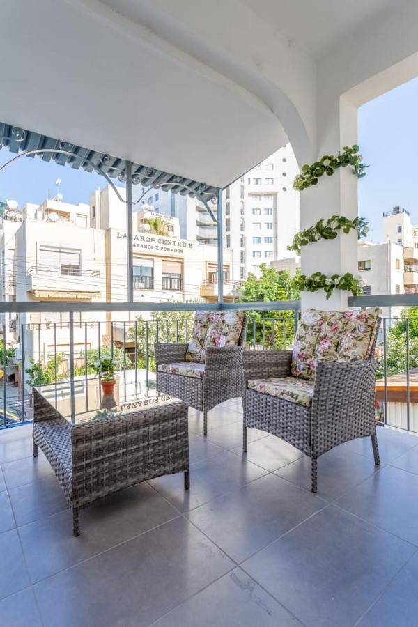 Downtown Larnaca Lägenhet Exteriör bild
